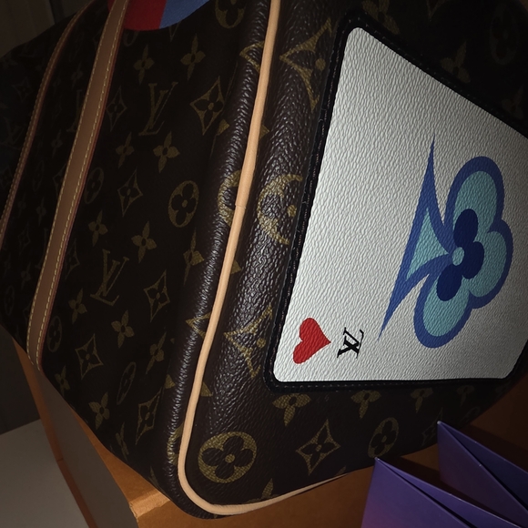 Louis Vuitton Limited Edition "GAME ON" Size 45 BRAND NEW - Picture 7 of 16